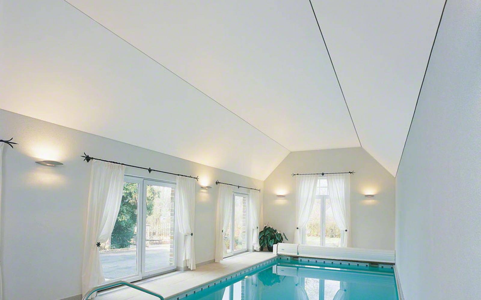 Plafond tendu Barrisol pour piscines